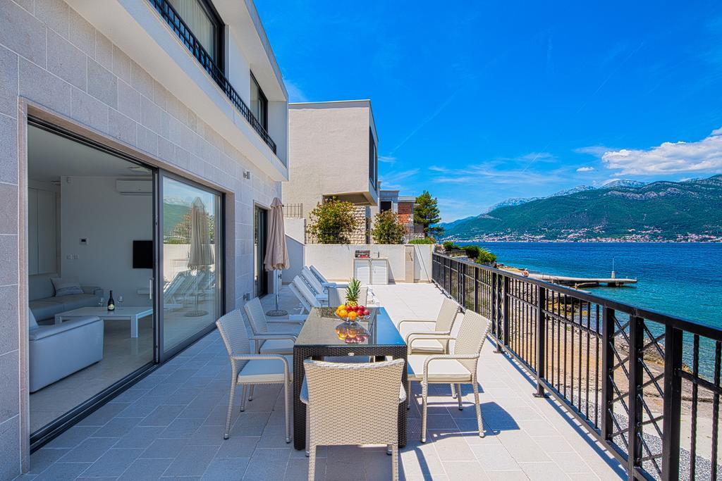 Villa Krasici Tivat Eksteriør billede
