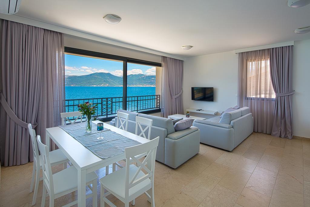 Villa Krasici Tivat Eksteriør billede
